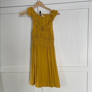 Floreat Mustard Sleeveless Dress